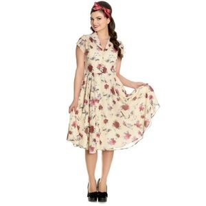 Hell Bunny Vixen 50’s Floral Cream / light yellow Dress (Rare)